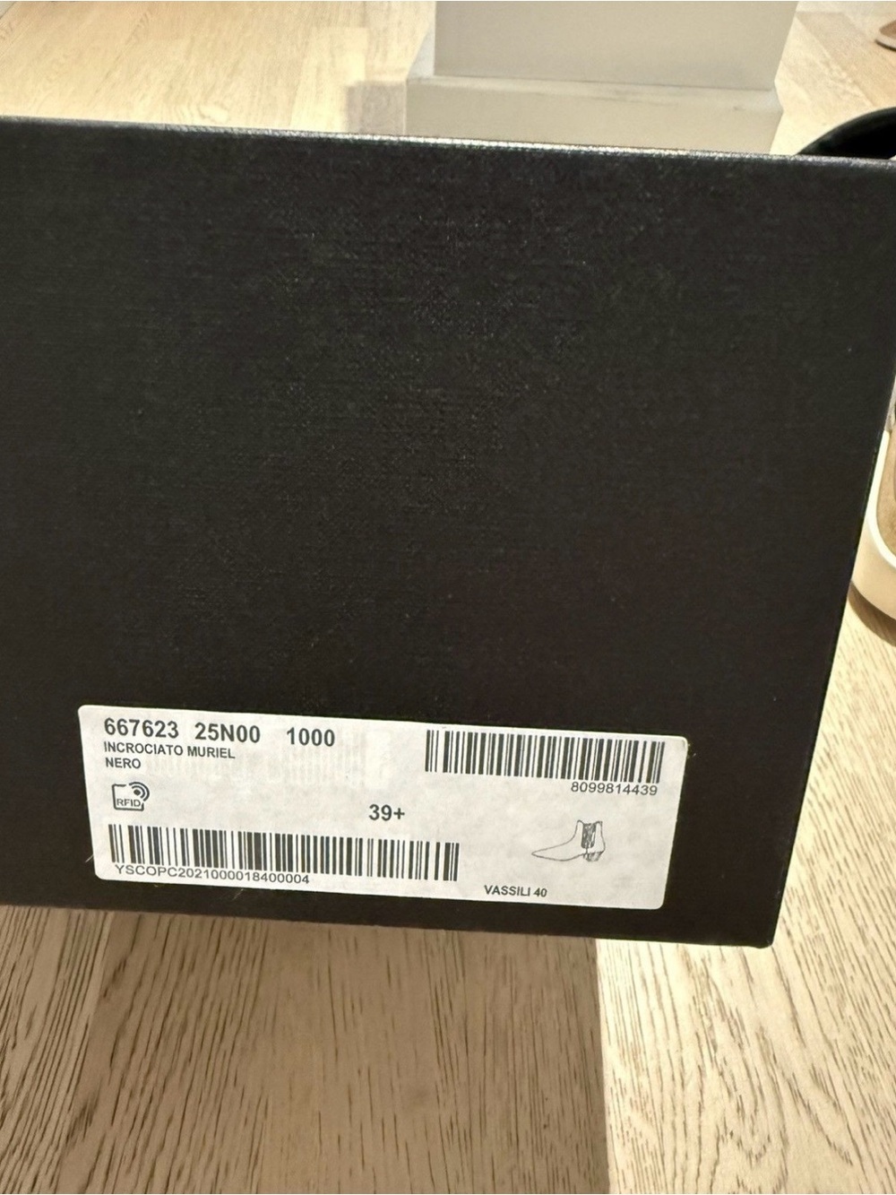 Saint Laurent Paris boots - Picture 5 of 7